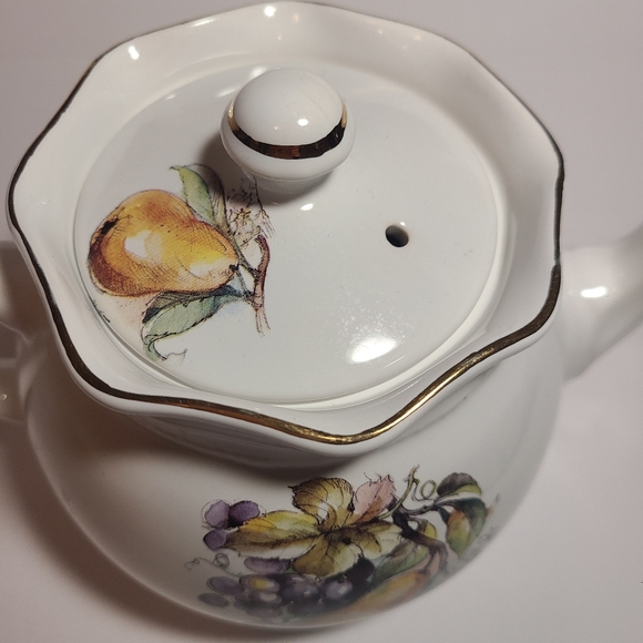 Arthur Wood and Sons TEA POT - Picture 2 of 9